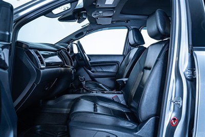 2019 Ford Everest - Thumbnail