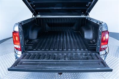 2018 Volkswagen Amarok - Thumbnail