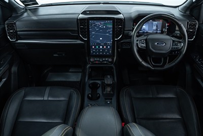 2023 Ford Everest - Thumbnail