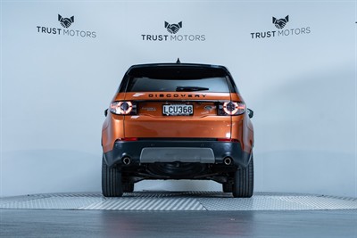 2017 Land Rover Discovery Sport - Thumbnail