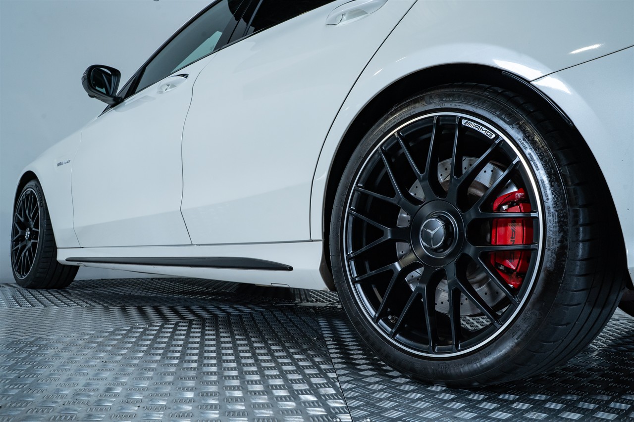 2019 Mercedes-Benz C 63 S