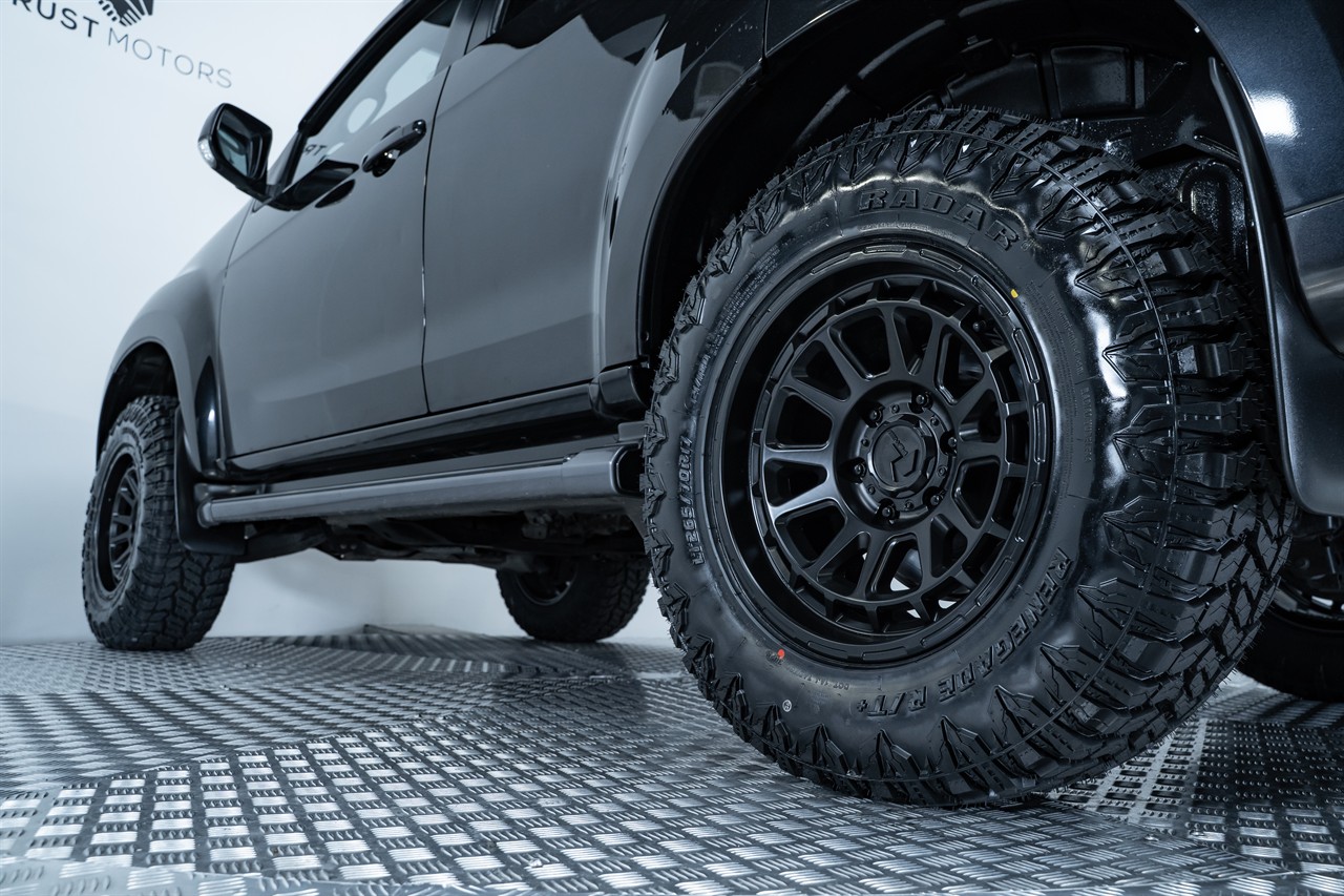 2016 Isuzu MU-X