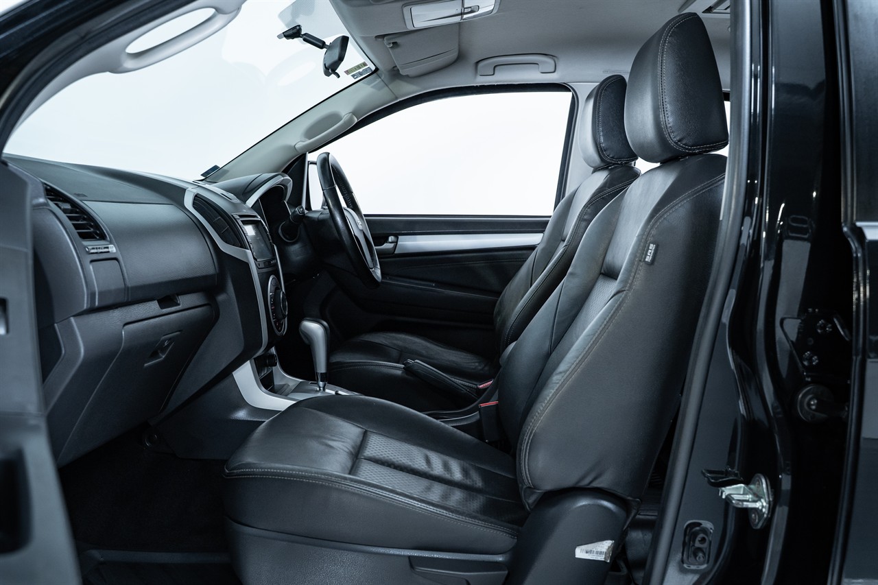2016 Isuzu MU-X