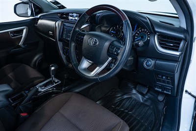 2016 Toyota Fortuner - Thumbnail
