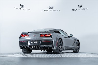 2015 Chevrolet Corvette - Thumbnail