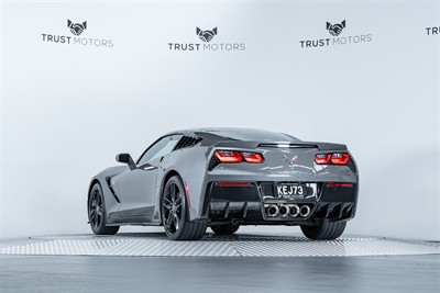 2015 Chevrolet Corvette - Thumbnail