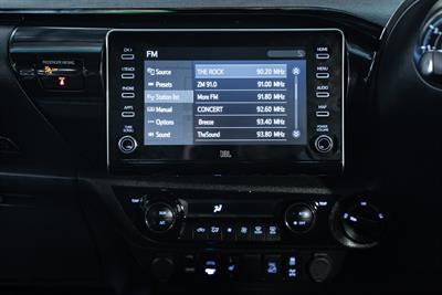 2023 Toyota Hilux - Thumbnail