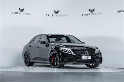 2014 Mercedes-Benz E 63 - Thumbnail