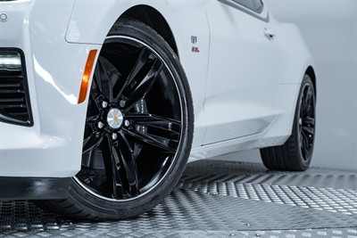 2016 Chevrolet Camaro - Thumbnail