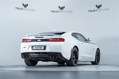 2016 Chevrolet Camaro - Thumbnail