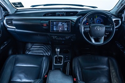 2017 Toyota Hilux - Thumbnail