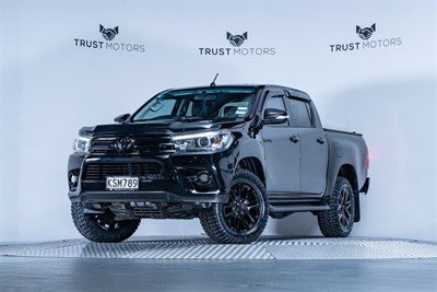 2017 Toyota Hilux - Thumbnail