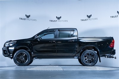 2017 Toyota Hilux - Thumbnail