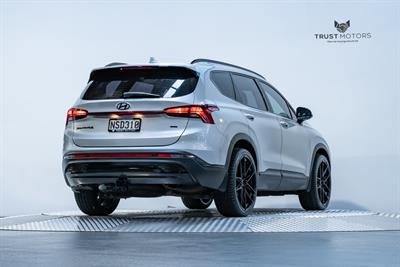2021 Hyundai Santa Fe - Thumbnail