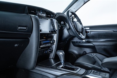 2021 Toyota Fortuner - Thumbnail