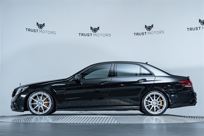 2014 Mercedes-Benz E 63 - Thumbnail