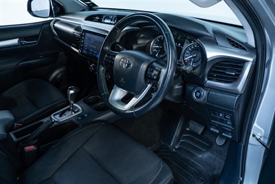 2021 Toyota Hilux - Thumbnail