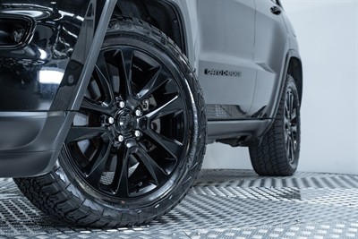 2018 Jeep Grand Cherokee - Thumbnail