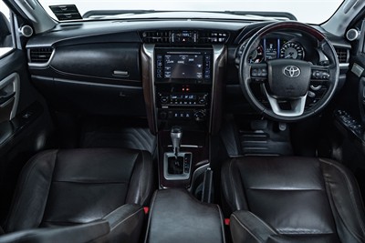2018 Toyota Fortuner - Thumbnail