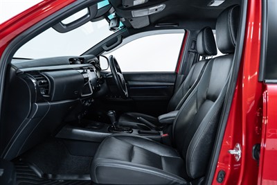 2021 Toyota Hilux - Thumbnail