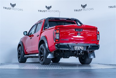 2017 Nissan Navara - Thumbnail