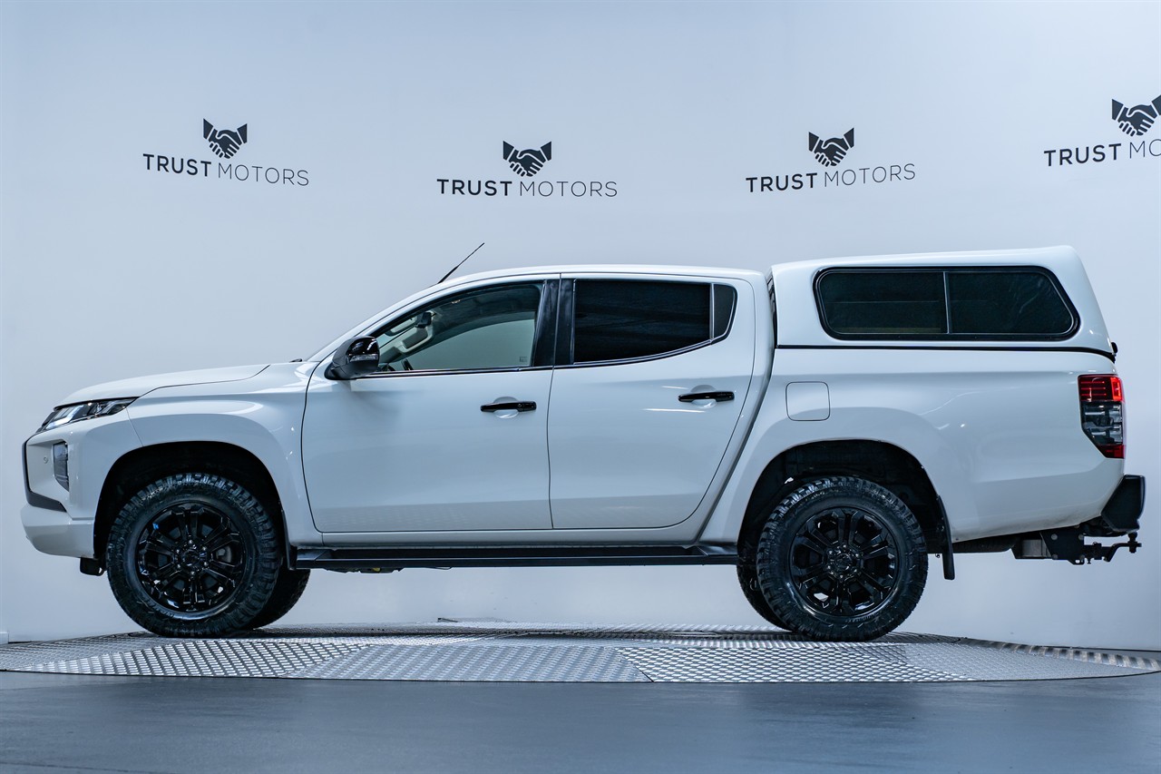 2022 Mitsubishi Triton