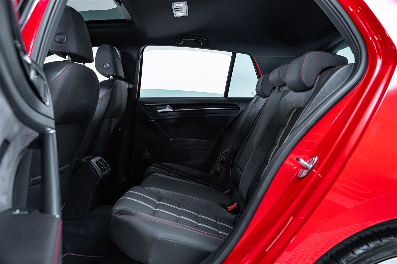 2016 Volkswagen Golf