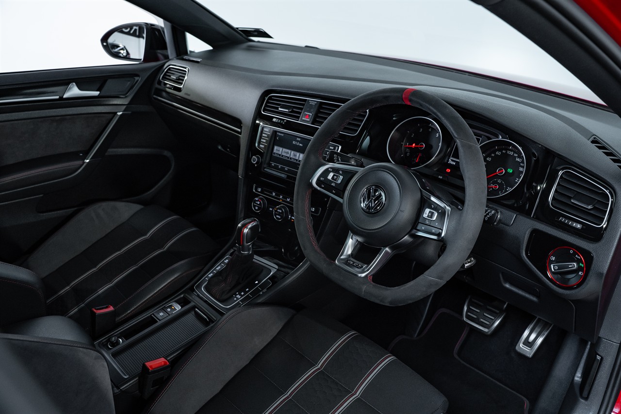 2016 Volkswagen Golf