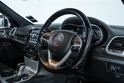 2019 Jeep Grand Cherokee - Thumbnail