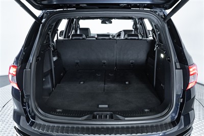 2020 Ford Everest - Thumbnail