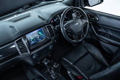 2020 Ford Everest - Thumbnail