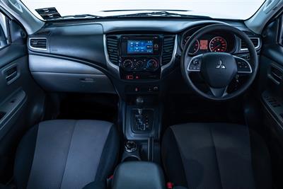 2017 Mitsubishi Triton - Thumbnail