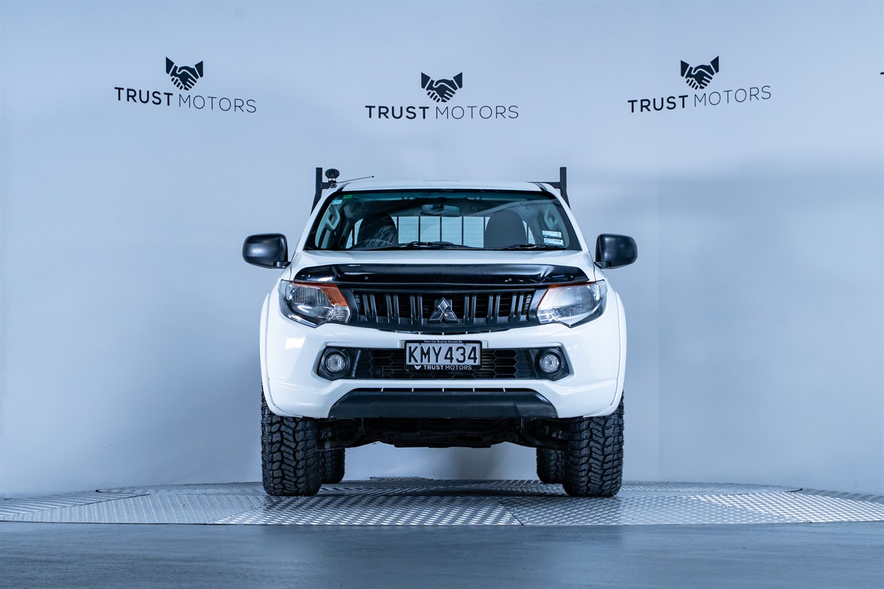 2017 Mitsubishi Triton