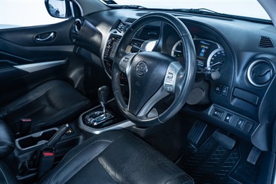 2017 Nissan Navara - Thumbnail