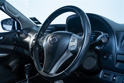 2017 Nissan Navara - Thumbnail