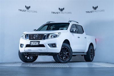 2017 Nissan Navara - Thumbnail