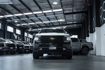 2021 Chevrolet Silverado - Thumbnail