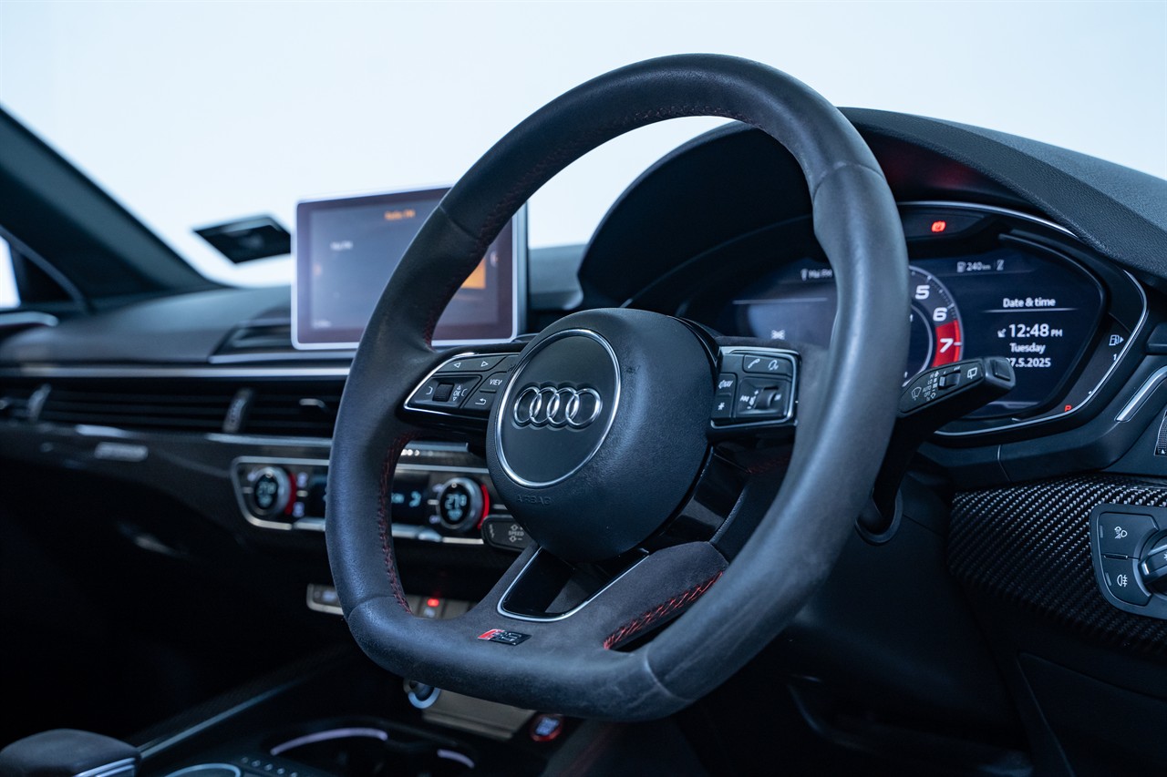 2019 Audi RS4