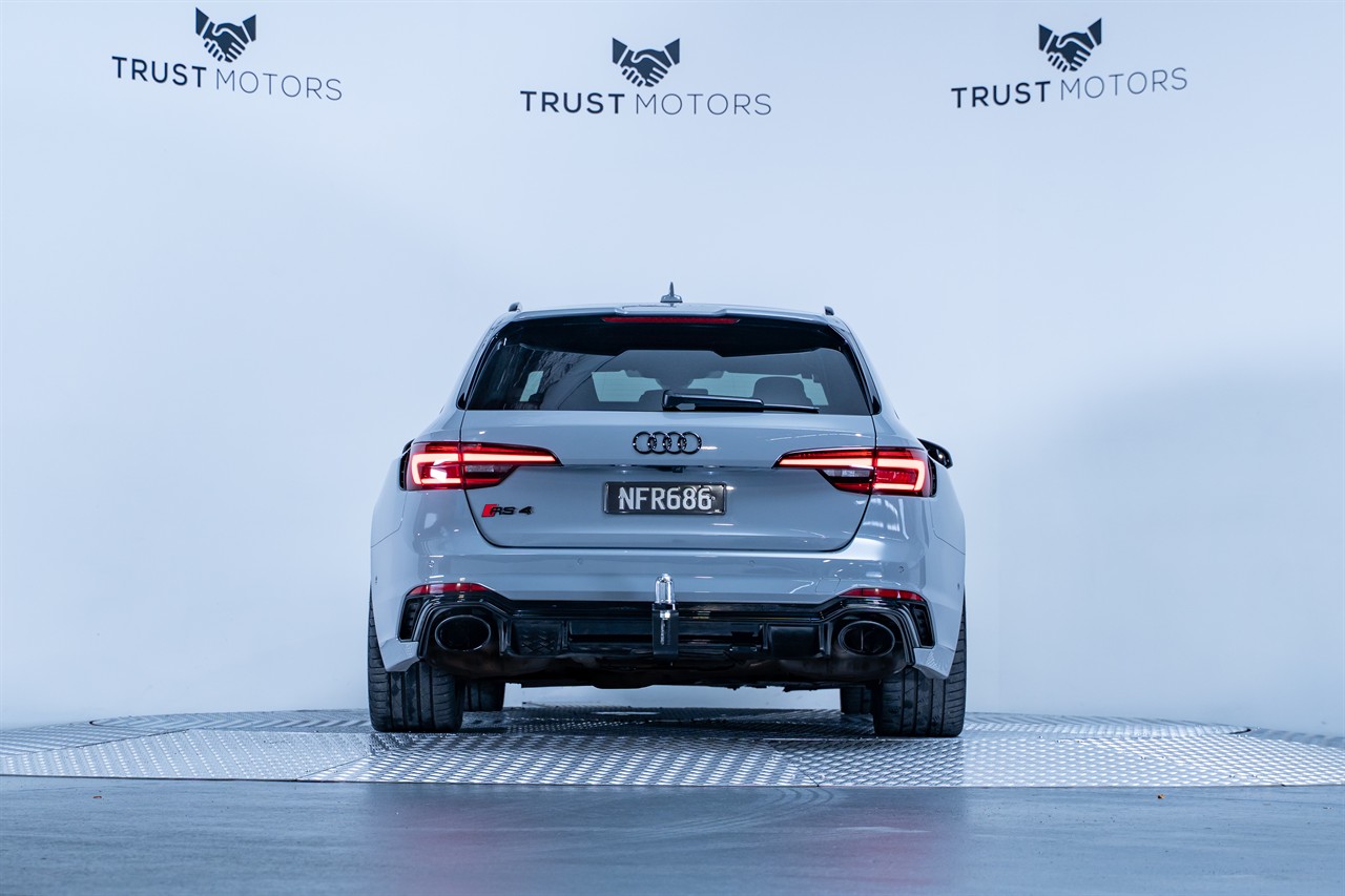 2019 Audi RS4