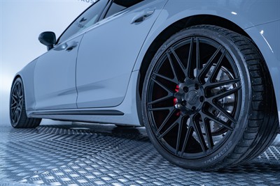 2019 Audi RS4 - Thumbnail