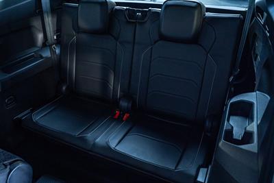 2018 Volkswagen Tiguan - Thumbnail
