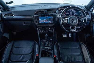 2018 Volkswagen Tiguan - Thumbnail
