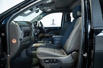 2022 Chevrolet Silverado - Thumbnail