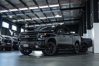 2022 Chevrolet Silverado - Thumbnail