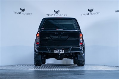 2016 Nissan Navara - Thumbnail