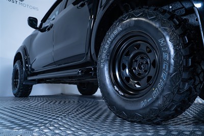 2016 Nissan Navara - Thumbnail