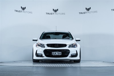 2016 Holden Commodore - Thumbnail