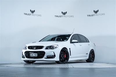 2016 Holden Commodore - Thumbnail