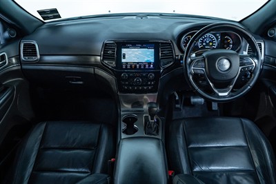 2020 Jeep Grand Cherokee - Thumbnail