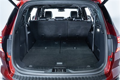 2019 Ford Everest - Thumbnail